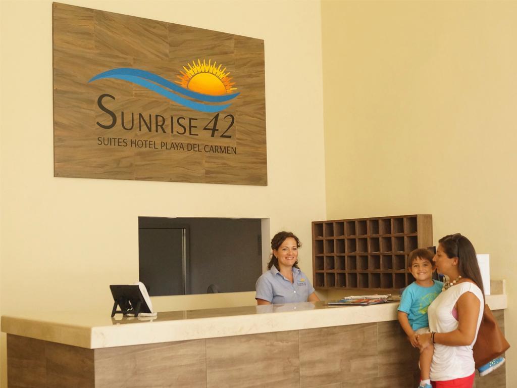Sunrise 42 Suites Hotel Playa del Carmen Eksteriør billede