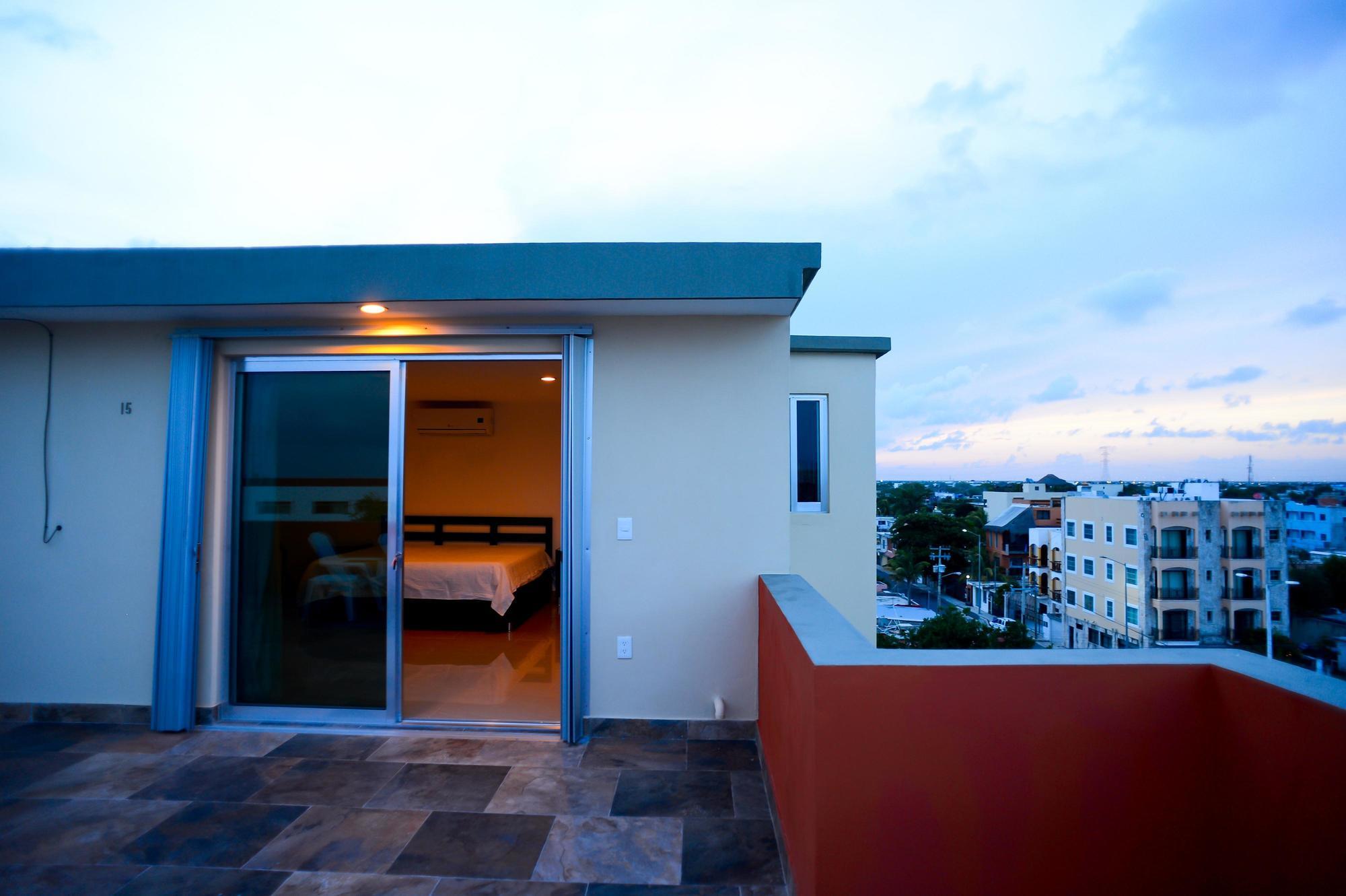 Sunrise 42 Suites Hotel Playa del Carmen Eksteriør billede